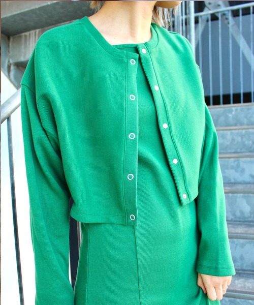 MLI'A(エムリア)の「スナップボタン/リブカーディガン(セットアップ対応)(カーディガン/ボレロ・レディース・ブラック/グリーン/オレンジ/ブルー/アイボリー/ホワイト×ネイビー・M)」の15枚目の写真