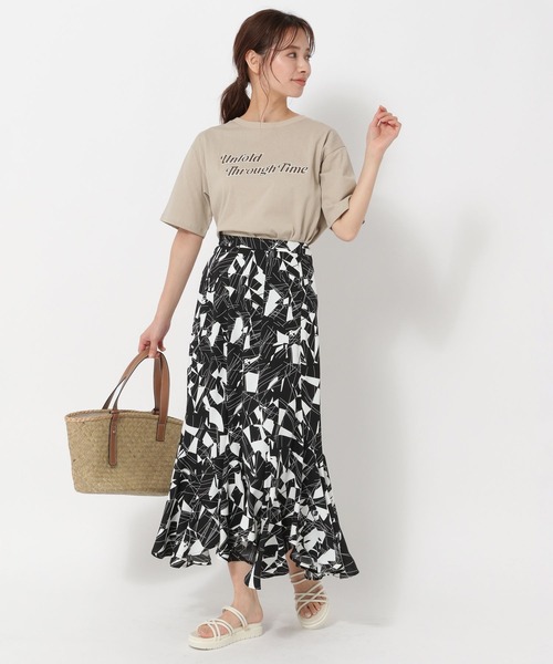 mysty woman(ミスティウーマン)の「グラフィックロゴカラーT 274921(Tシャツ/カットソー・レディース・ネイビー/オフホワイト/ライトピンク/ライトベージュ・FREE)」の9枚目の写真