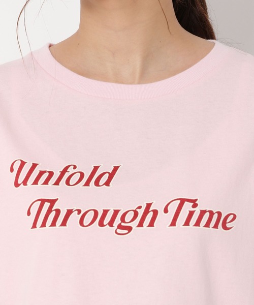 mysty woman(ミスティウーマン)の「グラフィックロゴカラーT 274921(Tシャツ/カットソー・レディース・ネイビー/オフホワイト/ライトピンク/ライトベージュ・FREE)」の14枚目の写真