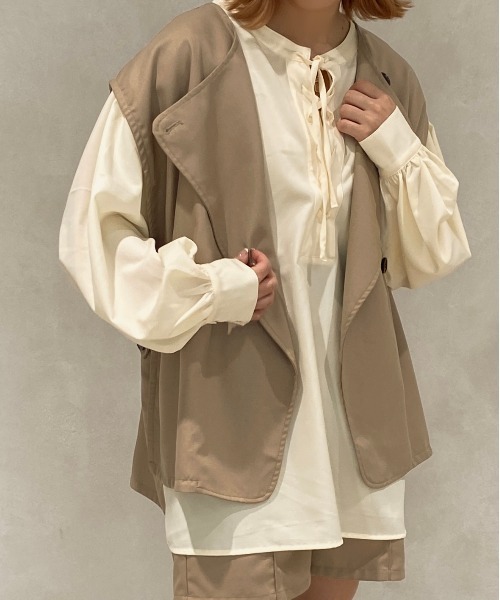 apres jour clair(アプレジュールクレア)の「【apres jour clair】フロントレースアップチュニック【ZOZOTOWN限定アイテム】(シャツ/ブラウス・レディース・オレンジ系その他/コーラル/アイボリー/ベージュ・フリー/X-LARGE)」の11枚目の写真