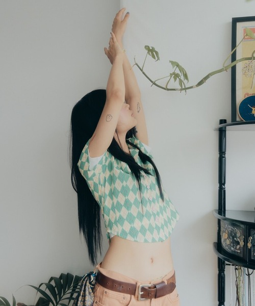 Bonjour Girl(ボンジュールガール)の「【minjiena/ミンジエナ】argyle crop shirt アーガイルクロップシャツ(シャツ/ブラウス・レディース・ピンク/ブルー/グリーン・FREE)」の13枚目の写真