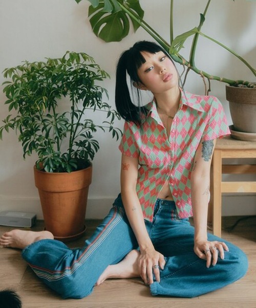 Bonjour Girl(ボンジュールガール)の「【minjiena/ミンジエナ】argyle crop shirt アーガイルクロップシャツ(シャツ/ブラウス・レディース・ピンク/ブルー/グリーン・FREE)」の21枚目の写真