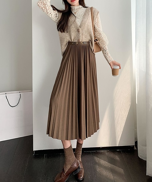 Primazel（プリマゼル）の「ウエストマーク ミモレ丈 プリーツスカート（スカート・レディース・ブラック/モカ・M）」の6枚目の写真