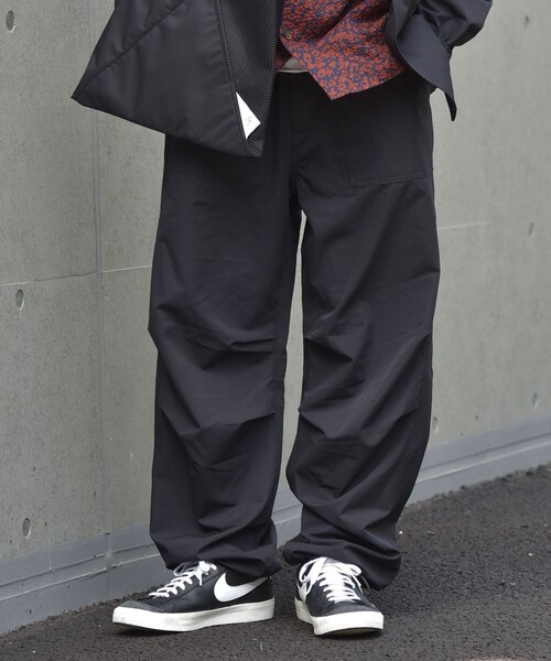 SHIPS(シップス)の「SHIPS:〈遮熱/UVカット/吸水速乾/接触冷感〉SHELTECH(R) イージー ベイカーパンツ(カーゴパンツ・メンズ・ブラック/オリーブ・SMALL/MEDIUM/LARGE/X-LARGE)」の9枚目の写真