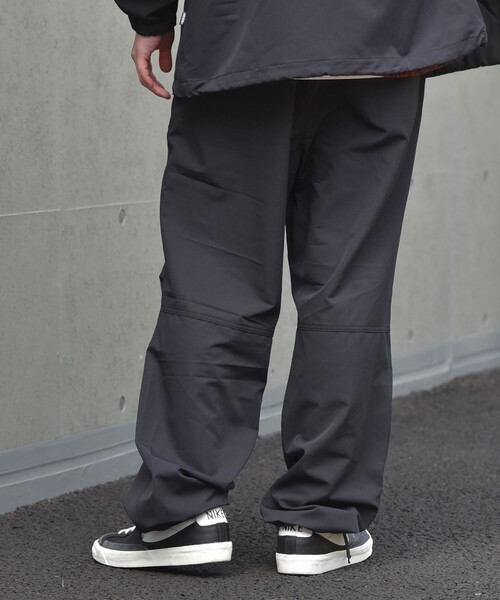 SHIPS(シップス)の「SHIPS:〈遮熱/UVカット/吸水速乾/接触冷感〉SHELTECH(R) イージー ベイカーパンツ(カーゴパンツ・メンズ・ブラック/オリーブ・SMALL/MEDIUM/LARGE/X-LARGE)」の14枚目の写真