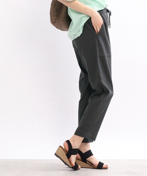 SHOO・LA・RUE(シューラルー)の「◆【洗える/綿麻】イージーベイカーパンツ(その他パンツ・レディース・チャコールグレー/オリーブ/イエロー/ライトベージュ/ピンク系/ブルー・04/03/02)」の14枚目の写真