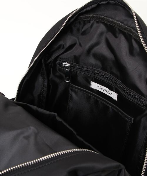 Cepica（セピカ）の「牛革BIGポッケ付リュック（バックパック/リュック・レディース・ブラック・FREE）」の5枚目の写真