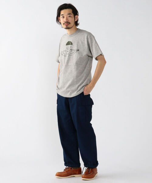 WAREHOUSE(ウエアハウス)の「WAREHOUSE × BEAMS PLUS / 別注 Lot 4601 プリント Tシャツ(Tシャツ/カットソー・メンズ・レッド系その他/杢グレー/スミクロ/ネイビー系/グリーン/オレンジ/サックスブルー/オフホワイト・S/L/M/XL)」の11枚目の写真