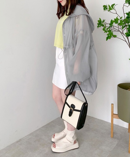 OLIVE des OLIVE（オリーブデオリーブ）の「シアロングマンパ（マウンテンパーカー・レディース・ライトグレー/オフホワイト・FREE）」の20枚目の写真