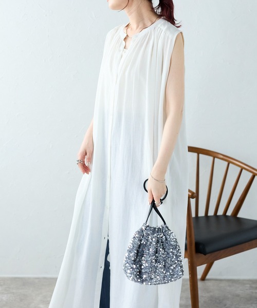 Fizz（フィズ）の「【Fizz/フィズ】　綿麻混スタンドカラーギャザーシャツワンピース（シャツワンピース・レディース・ベージュ/カーキ/チャコール/キナリ/ブルー・M）」の9枚目の写真