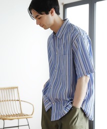 ストライプドビーシャツ