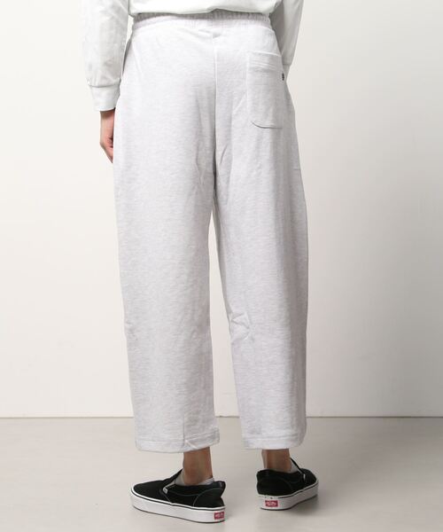 ILL'S（イルズ）の「ビッグシルエット ワンポイント刺繍 イージースウェットパンツ【ILL'S】（スウェットパンツ・メンズ・ブラック/杢グレー/イエロー/グリーン/オートミール・FREE）」の6枚目の写真