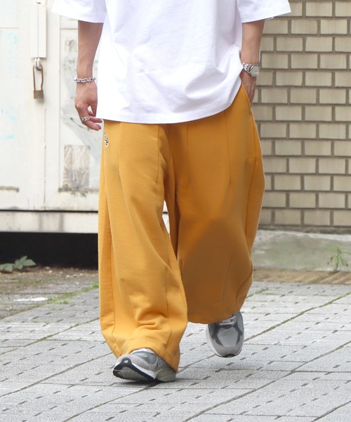 ILL'S（イルズ）の「ビッグシルエット ワンポイント刺繍 イージースウェットパンツ【ILL'S】（スウェットパンツ・メンズ・ブラック/杢グレー/イエロー/グリーン/オートミール・FREE）」の18枚目の写真