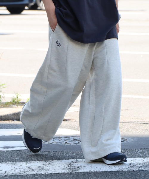 ILL'S（イルズ）の「ビッグシルエット ワンポイント刺繍 イージースウェットパンツ【ILL'S】（スウェットパンツ・メンズ・ブラック/杢グレー/イエロー/グリーン/オートミール・FREE）」の13枚目の写真