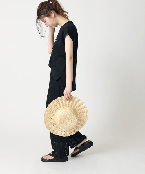 B.C STOCK(ベーセーストック)の「トングボリュームソールサンダル(サンダル・レディース・ブラック/チャコールグレー/ホワイト・MEDIUM/LARGE/SMALL)」の5枚目の写真