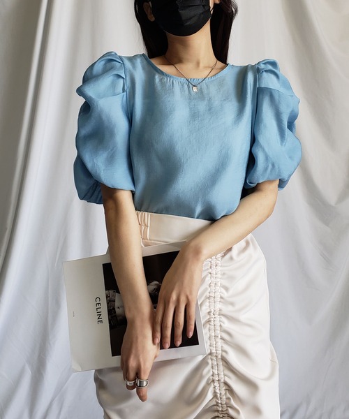 me+em select（ミームセレクト）の「※【 8color ／ 2size 】シャーリングパフスリーブグロッシーシアーブラウス（シャツ/ブラウス・レディース・モスグリーン/ミント/パープル/ベージュ/ピンク/ライトイエロー/ブラック/ブルー・FREE/LARGE）」の19枚目の写真