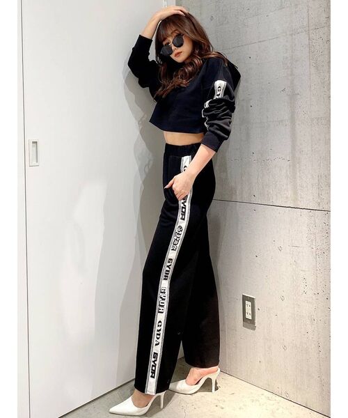 GYDA（ジェイダ）の「【セットアップ着用可】GYDAラインワイドパンツ（その他パンツ・レディース・ブラック/ベージュ・FREE）」の3枚目の写真