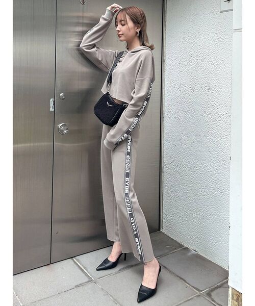 GYDA（ジェイダ）の「【セットアップ着用可】GYDAラインワイドパンツ（その他パンツ・レディース・ブラック/ベージュ・FREE）」の10枚目の写真