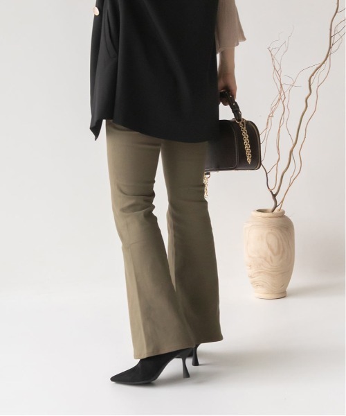 RANDA（ランダ）の「ストレッチフレアパンツ（その他パンツ・レディース・ブラウン/カーキ/クリーム・1/0）」の11枚目の写真