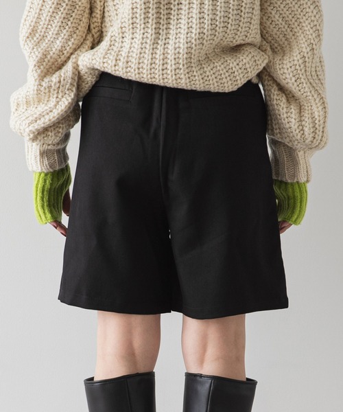 rectangle（レクタングル）の「ツイルタックハーフパンツ（その他パンツ・レディース・ブラック/ベージュ/アイボリー・FREE）」の5枚目の写真