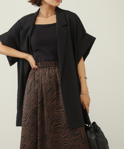 OUVRAGE CLASSE（ウヴラージュクラス）の「半袖テーラージャケット（その他アウター・レディース・ブラック/カーキ・FREE）」の5枚目の写真