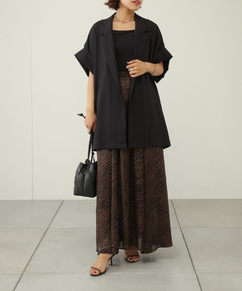 OUVRAGE CLASSE（ウヴラージュクラス）の「半袖テーラージャケット（その他アウター・レディース・ブラック/カーキ・FREE）」の3枚目の写真