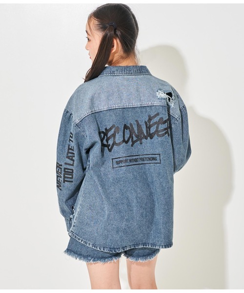 ANAP GiRL(アナップガール)の「クラッシュデニムシャツ(シャツ/ブラウス・キッズ・ライトブルー・S/M/XS)」の3枚目の写真