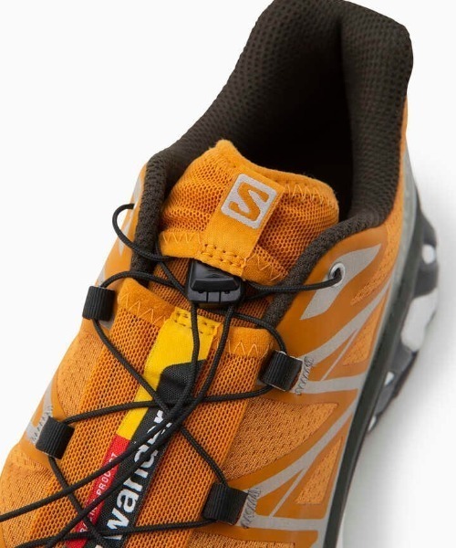 and wander（アンドワンダー）の「and wander × SALOMON/アンド