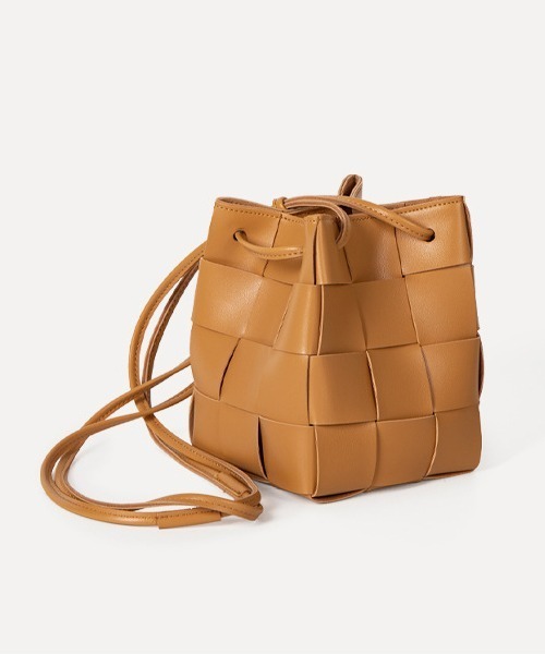 CORPUS TOKYO（コーパス トーキョー）の「ビッグイントレチャートショルダーバッグ（ショルダーバッグ・レディース・ホワイト/ブラック/グリーン/キャメル・FREE）」の4枚目の写真