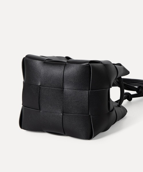 CORPUS TOKYO（コーパス トーキョー）の「ビッグイントレチャートショルダーバッグ（ショルダーバッグ・レディース・ホワイト/ブラック/グリーン/キャメル・FREE）」の16枚目の写真