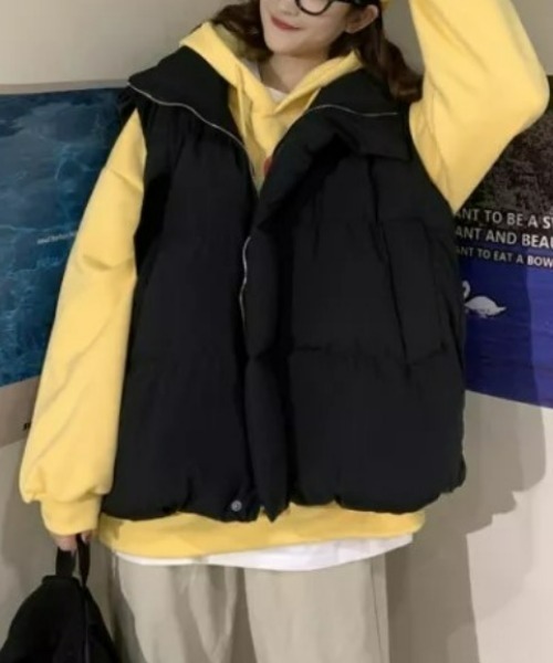 CLEA(クレア)の「フェイクダウンオーバーサイズベスト(ダウンベスト・レディース・アイボリー/ブラック・FREE)」の3枚目の写真