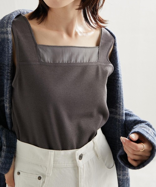 COLLAGE GALLARDAGALANTE(コラージュガリャルダガランテ)の「前後2WAY/ジャケットとの相性がいい/スクエアシアー切替タンク/手洗い可(タンクトップ・レディース・ホワイト/ブラック/チャコールグレー/ライトグレー・FREE)」の6枚目の写真