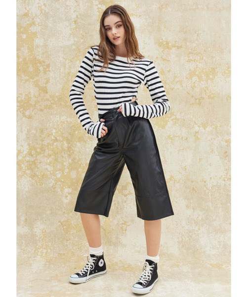 ALEXIA STAM（アリシアスタン）の「Fake Leather Half Pants /フェイクレザーハーフパンツ（その他パンツ・レディース・マスタード/ブラウン/ブラック・S/M）」の12枚目の写真