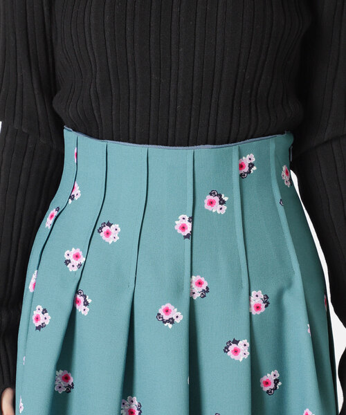 IENA LA BOUCLE（イエナラブークル）の「IENA LA BOUCLEフラワー