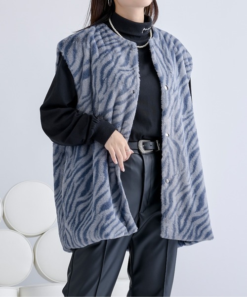 Ellno Loset（エルノロゼット）の「スムースファーベスト（ベスト・メンズ・ブルー系/ブラック/グレー・MEDIUM/LARGE）」の6枚目の写真