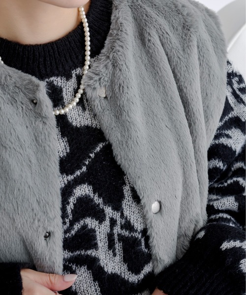 Ellno Loset（エルノロゼット）の「スムースファーベスト（ベスト・メンズ・ブルー系/ブラック/グレー・MEDIUM/LARGE）」の7枚目の写真