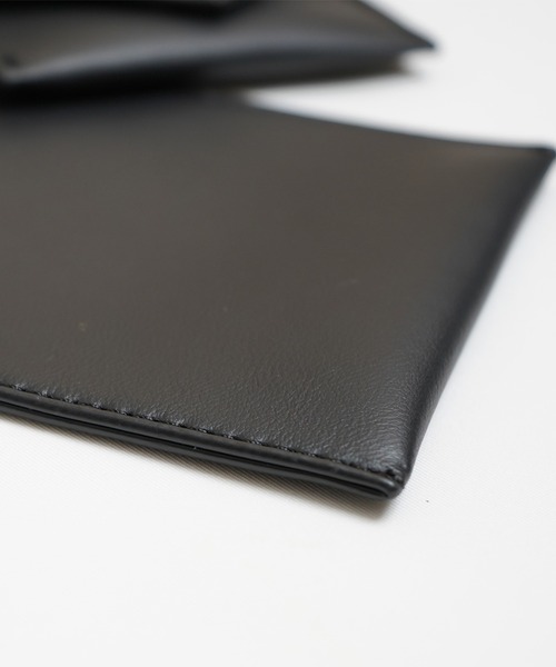 Confirm（コンファーム）の「ミニウォレット付マルチショルダーバッグ【Confirm】（ショルダーバッグ・メンズ・ホワイト/ベージュ系その他/ブラック系その他/ブラック/ブラウン系その他/カーキ/サックスブルー・FREE）」の16枚目の写真