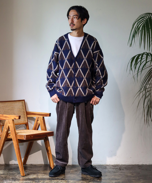 JOURNAL STANDARD(ジャーナルスタンダード)の「レトロ アーガイル柄 ジャガード ニット カーディガン(カーディガン/ボレロ・メンズ・ネイビー/ライトグリーン/ブラウン系その他/ライトイエロー/ベージュ/ブラック・MEDIUM/LARGE)」の18枚目の写真
