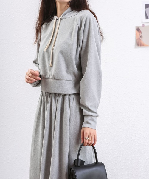 MAISON DE THERESE(メゾン ド テレーズ)の「セットアップ(スウェット+スカート)(セットアップ・レディース・ピンク/ブラック/グレー・M/L)」の7枚目の写真