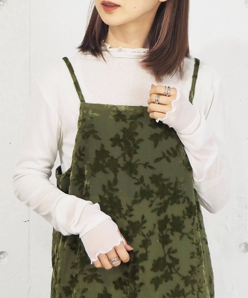 tiptop（ティップトップ）の「シアー袖先切り替えロンT（Tシャツ/カットソー・レディース・ブラック/オフホワイト/パープル・FREE）」の4枚目の写真