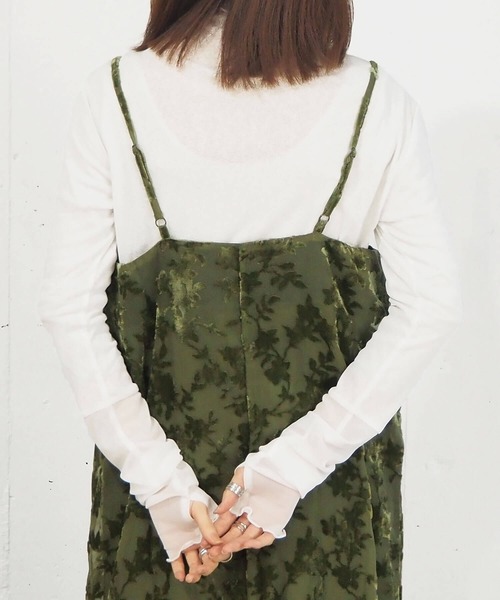 tiptop（ティップトップ）の「シアー袖先切り替えロンT（Tシャツ/カットソー・レディース・ブラック/オフホワイト/パープル・FREE）」の6枚目の写真