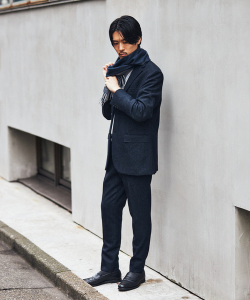 EDIFICE(エディフィス)の「EDIFICE オリジナル リバーシブル カシミヤマフラー(マフラー・メンズ・チャコールグレー/ブラック/ブラウン/ネイビー/ボルドー/キャメル・FREE)」の17枚目の写真