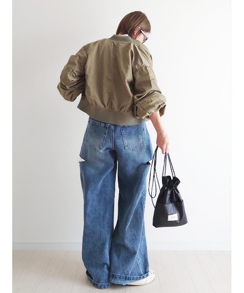 Lots of Love（ロッツオブラブ）の「ハイウエストカットデザインルーズデニムパンツ（デニムパンツ・レディース・ブルー/ブラック・M/L/S）」の13枚目の写真