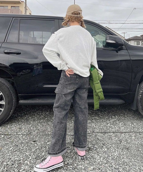 Lots of Love（ロッツオブラブ）の「ハイウエストカットデザインルーズデニムパンツ（デニムパンツ・レディース・ブルー/ブラック・M/L/S）」の11枚目の写真