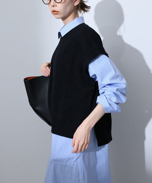 SLOBE IENA（スローブイエナ）の「ラメニットベスト（ベスト・レディース・ブラック・FREE）」の13枚目の写真