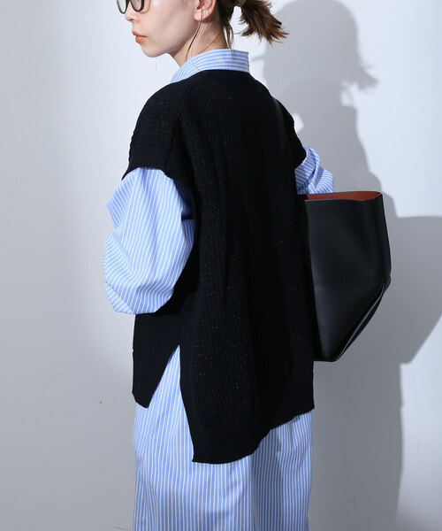 SLOBE IENA（スローブイエナ）の「ラメニットベスト（ベスト・レディース・ブラック・FREE）」の10枚目の写真