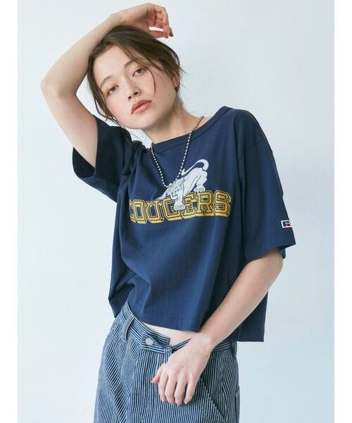 Russell Athletic（ラッセルアスレティック）の「RUSSELL別注 ショートTee（Tシャツ/カットソー・レディース・オフホワイト/ライトグレー/ネイビー・FREE）」の3枚目の写真