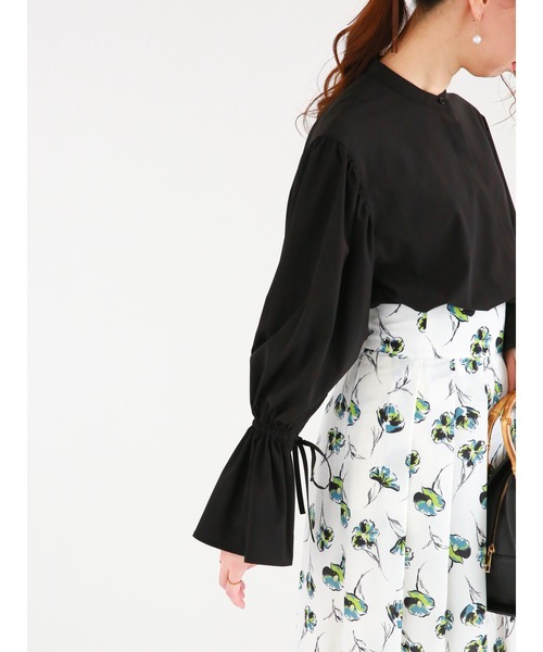 Te chichi（テチチ）の「袖リボンキャンディースリーブブラウス（シャツ/ブラウス・レディース・オフホワイト/サックスブルー/ブラック・ﾌﾘ-）」の2枚目の写真