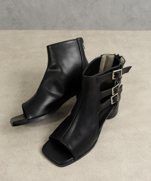 Fabby fabby（ファビィーファビィー）の「ベルトカットワークブーツサンダル（サンダル・レディース・ブラウン/ブラック/オフホワイト/ベージュ・SMALL/LARGE/MEDIUM）」の7枚目の写真