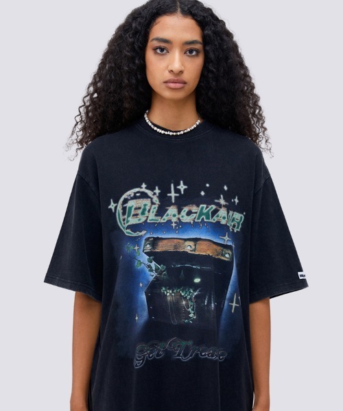 Ressaca(レサーカ)の「オーバーサイズ バックプリントグラフィックロゴ クルーネック半袖Tシャツ(Tシャツ/カットソー・メンズ・ブラック/ベージュ/ブラック系その他/ベージュ系その他・XXL/M/L/XL)」の2枚目の写真